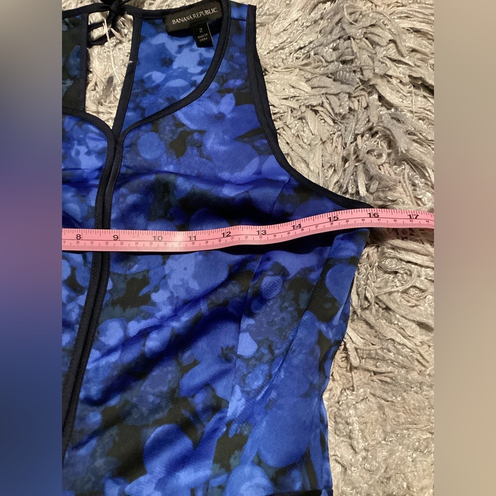 Banana Republic Floral MIDI Dress - Picture 14 of 14